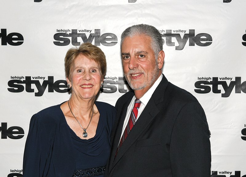 Suzanne and Bob Vitale.jpg