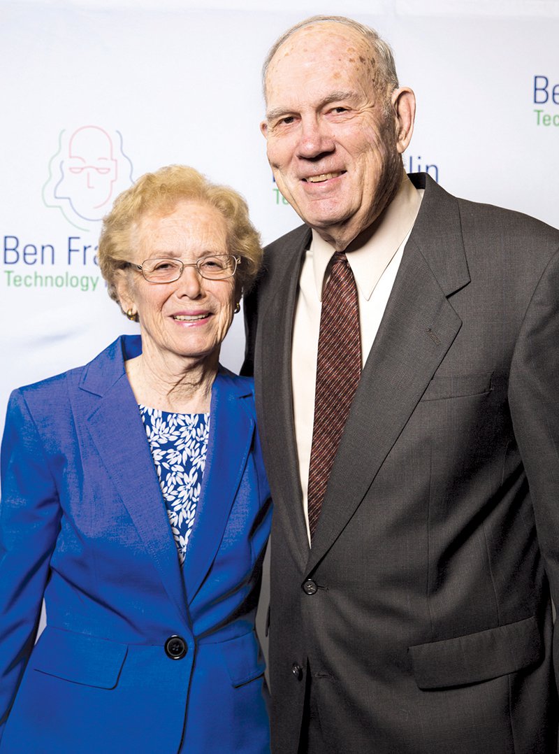 Marilyn and Ron Bauer.jpg