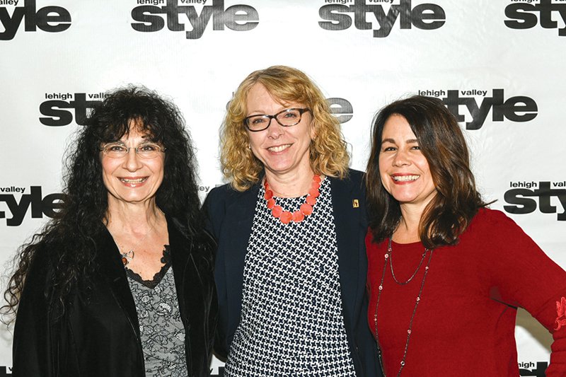 Jane Kapinas, Jeannette Edwards and Dianne Spengler.jpg