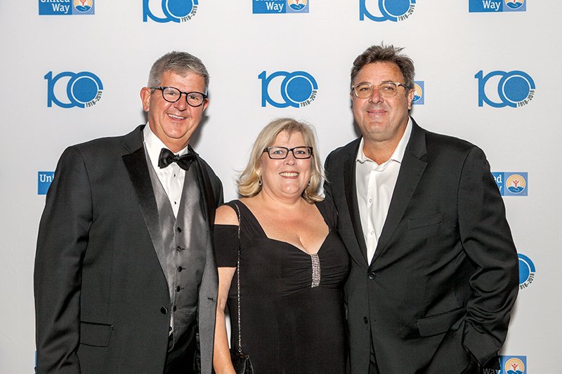 Tom and Cathy Lynch, and Vince Gill.jpg