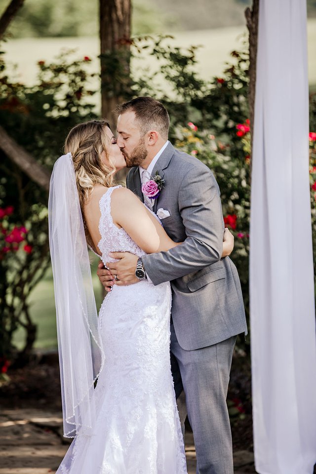 Kristy And Dan S Wedding At Riverview Country Club Lehigh Valley