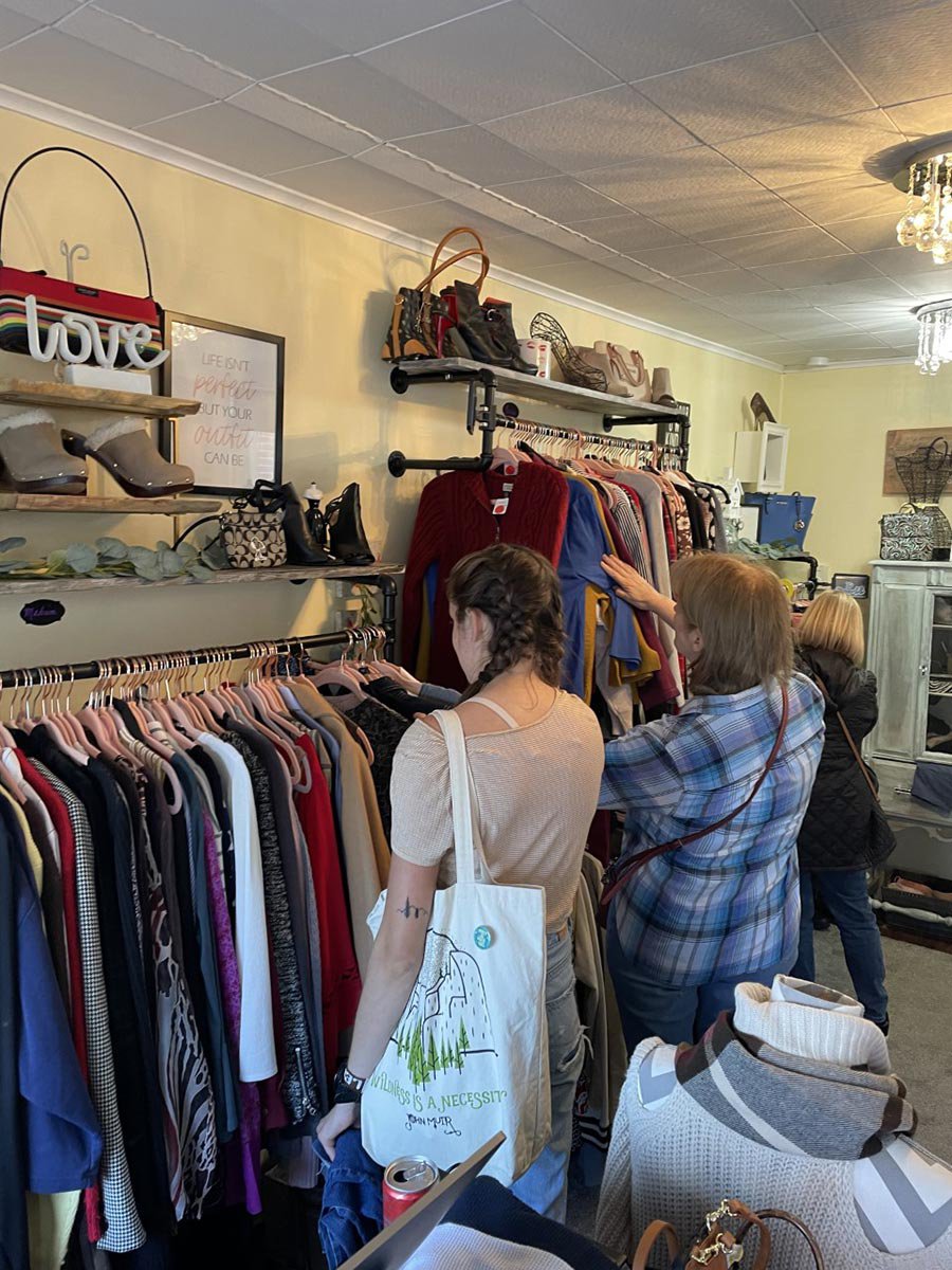 Shop The 330 Thrift Resale Boutique Lehigh Valley Style