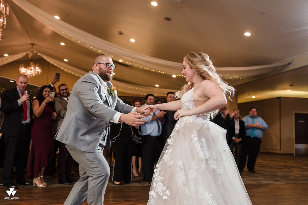 chelsea-matthew-first-dance.jpg