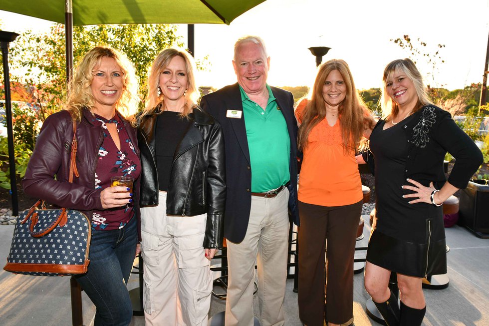 _Crop far left person_ Lisa Meszler, Joe McDermott, Sheri Bayne and Lori Starnes (1).jpg