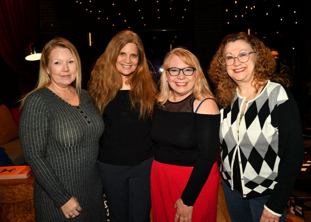 Style Insider happy hour Carolyn Frey, Sheri Bayne, Cariann, and Gail Gilchrist