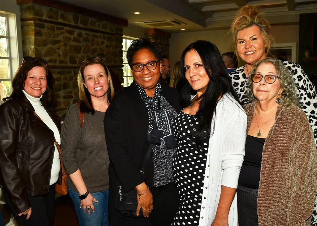 Style Insider happy hour Sheri Sadler, Marcie Litak, Shelia Clennon, Raquel Barbera, Jodie Fishbein and Lauren Smith