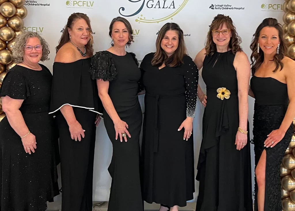 Hearts of Gold Gala Kristine Buss, Rhonda Johnson, Michelle Zenie Rounds, Stefani Buck, Tracy Stauffer, Caley Bittner